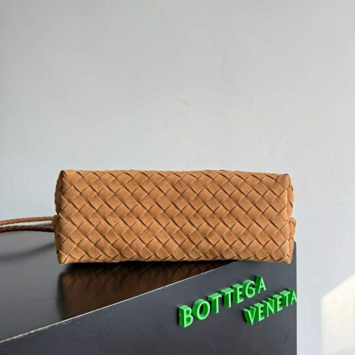 Picture of Bottega Veneta Handbags _SKUfw212409172fw